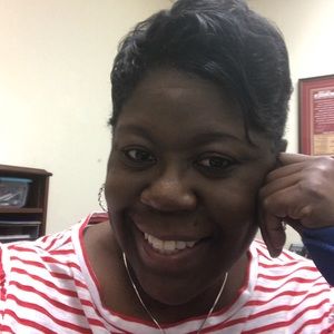 Meet your Posher, Tina